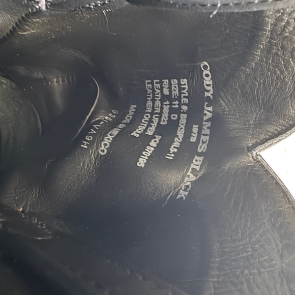 Cody James Black Leather Cowboy Boots size 11 - Picture 5 of 10